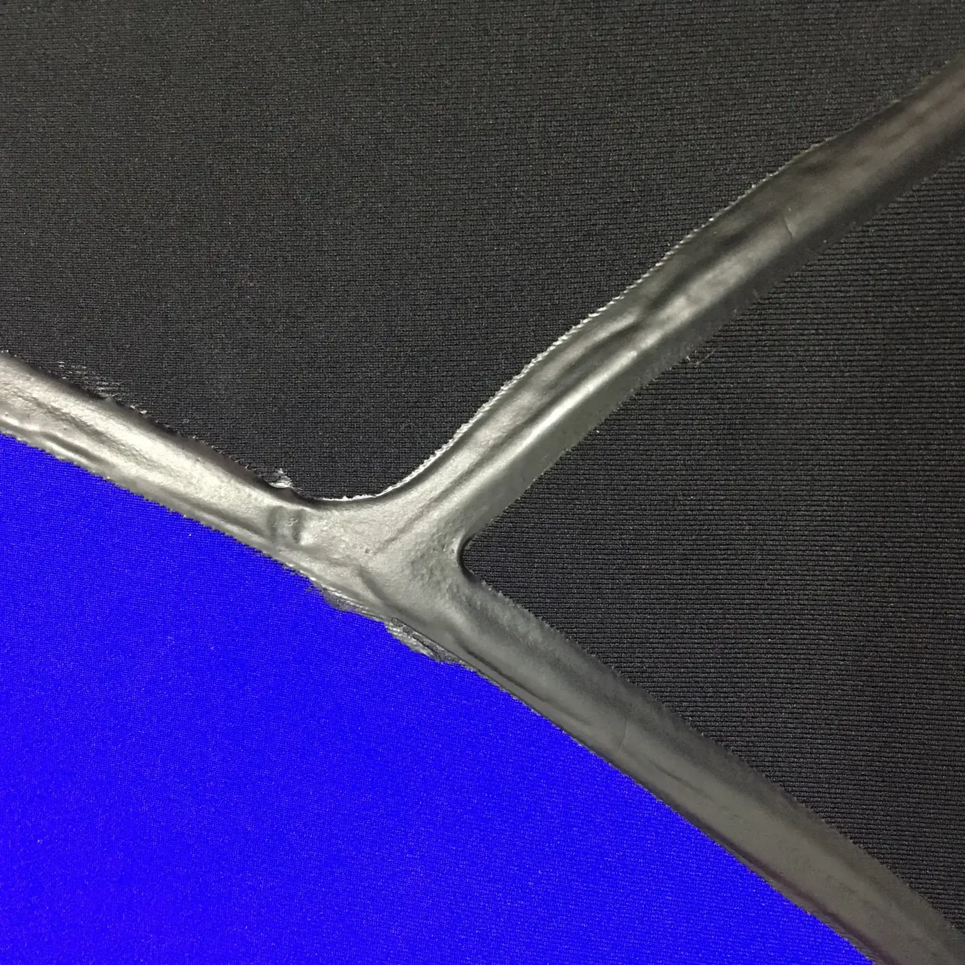 Liquid sealed seam detail
