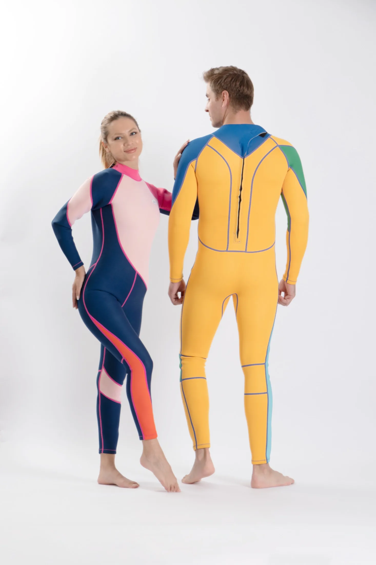 Back Zip wetsuit detail